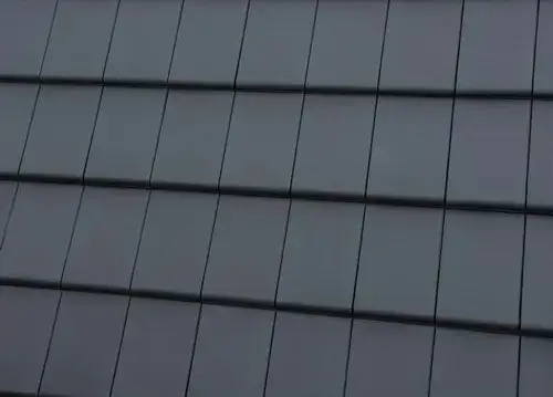 Dachówka płaska czy falista - co wybrać, aby uniknąć problemów?