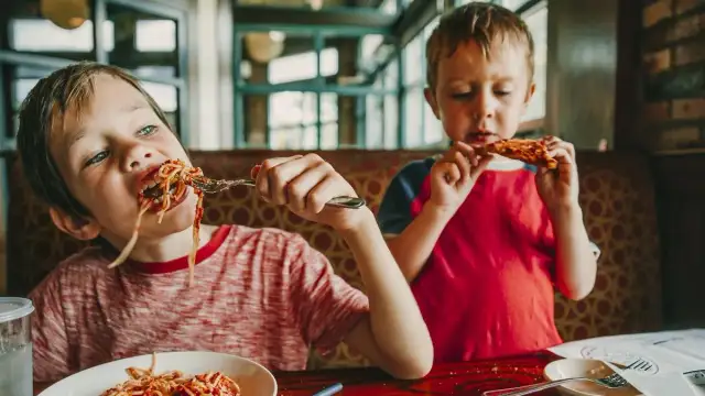 Zdrowe przepisy dla dzieci na obiad, które zachwycą każde podniebienie