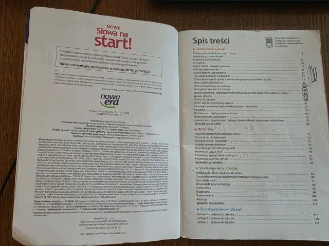 Wydawnictwo ze słownikiem: unikalne książki, które ułatwiają naukę języków