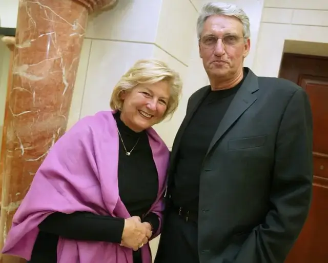 Czy Wołoszański ma żonę? Odkryj tajemnice jego życia prywatnego