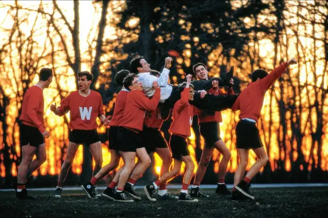 Stowarzyszenie umarłych poetów recenzja - czy warto obejrzeć ten film?