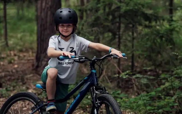 Jaki rower dla dziecka 140 cm - wybierz najlepszy model dla malucha