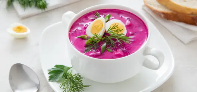 Pomysły na letni obiad: lekkie dania, które orzeźwiają w upały