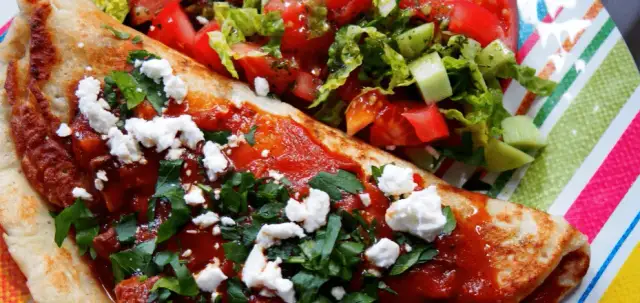 Jak zrobić placek po węgiersku? Prosty przepis i sekrety idealnego smaku