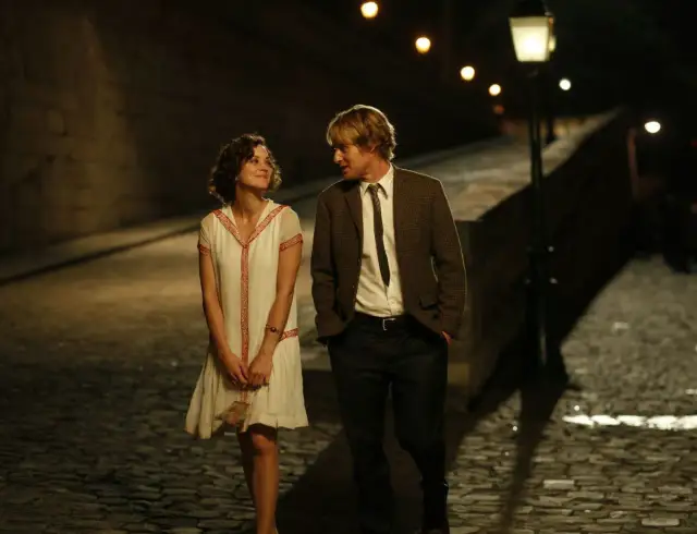 Kto błyszczy w obsadzie O północy w Paryżu? Gwiazdy na ekranie