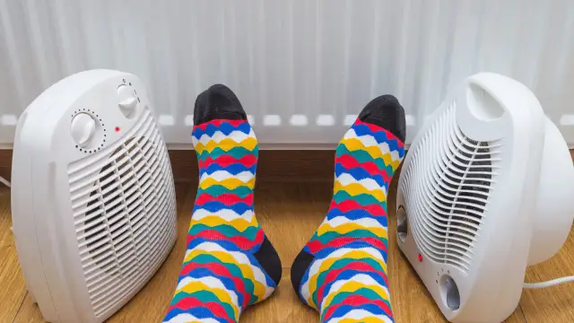 Farelka: 2,90 zł/h? Sprawdź, ile prądu zużywa i jak oszczędzać