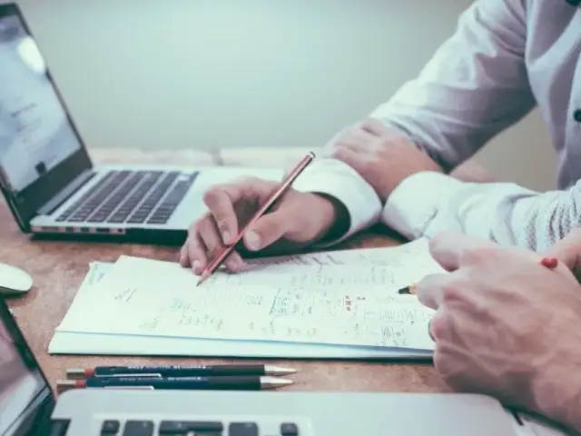 Gdzie uzyskać odpis KRS? Proste sposoby na szybkie zdobycie dokumentu