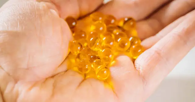 Z czym przyjmować witaminę D3 - Jak zadbać o lepsze wchłanianie?