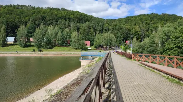 Zalew Radkowski atrakcje: odkryj najlepsze miejsca na relaks i zabawę