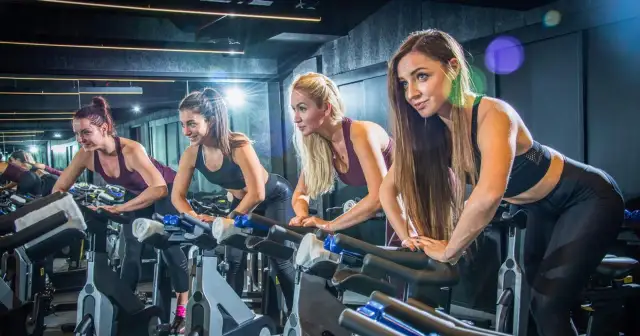Ile powinien trwać trening cardio, aby osiągnąć najlepsze wyniki?