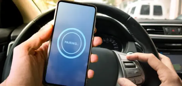 Włącz radio bez problemu: auto, telefon, dom i internet