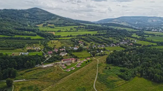 Jarnołtówek atrakcje: odkryj nieznane skarby turystyczne w regionie