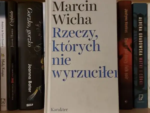 Najpiękniejsze cytaty z książki Rzeczy, których nie wyrzuciłem