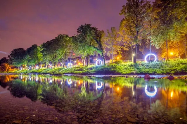 Gdzie zjeść w Cieszynie? Odkryj smaki Polski i Czech!