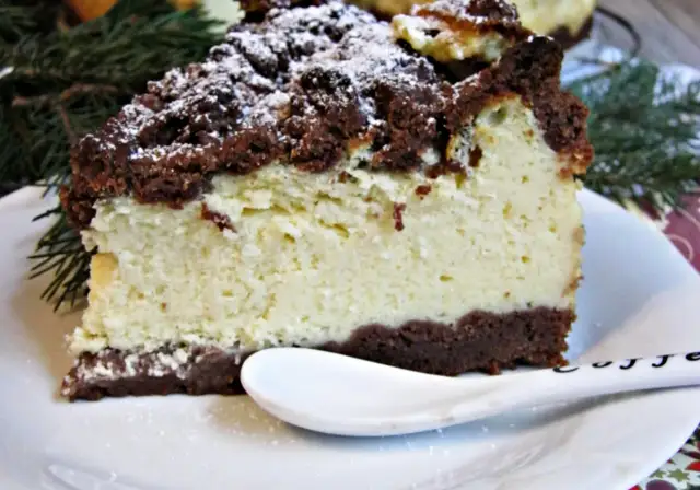 Sernik Królewski - Kremowy, kruchy, bez zakalca. Przepis!