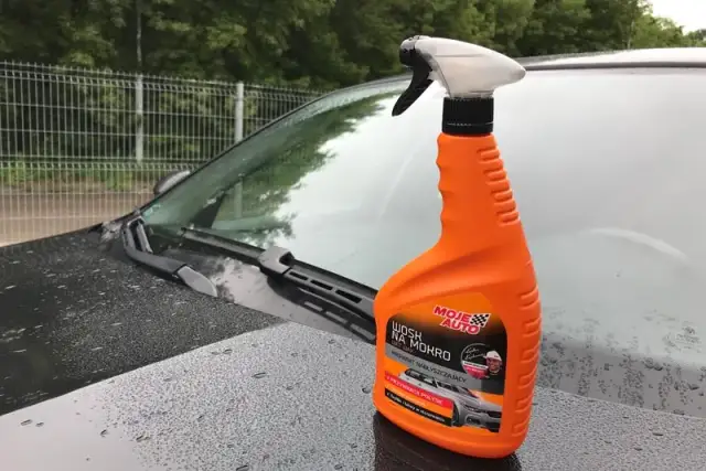 W jakiej temperaturze woskować samochód, aby uniknąć problemów?