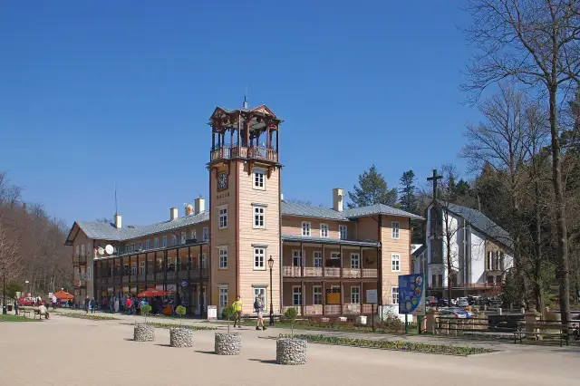 Iwonicz-Zdrój: Atrakcje dla każdego? Twój przewodnik po uzdrowisku