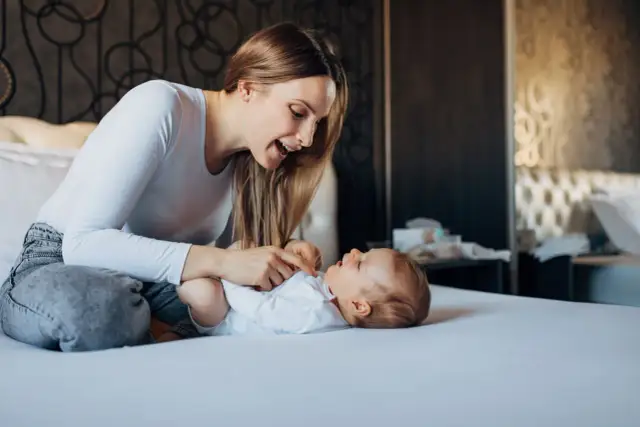 Música de bebé para dormir: las mejores melodías que calman y relajan