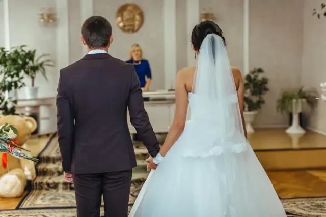Ślub cywilny dla katolika: Grzech czy nadzieja? Poznaj stanowisko Kościoła.