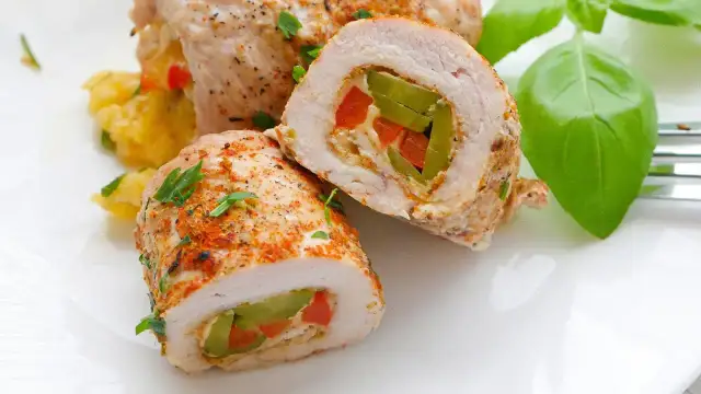 Roladki drobiowe: 5 farszów, soczystość i triki szefa kuchni!