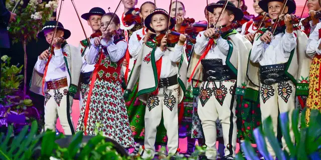 Ile kosztuje koncert mała armia janosika? Sprawdź ceny biletów!