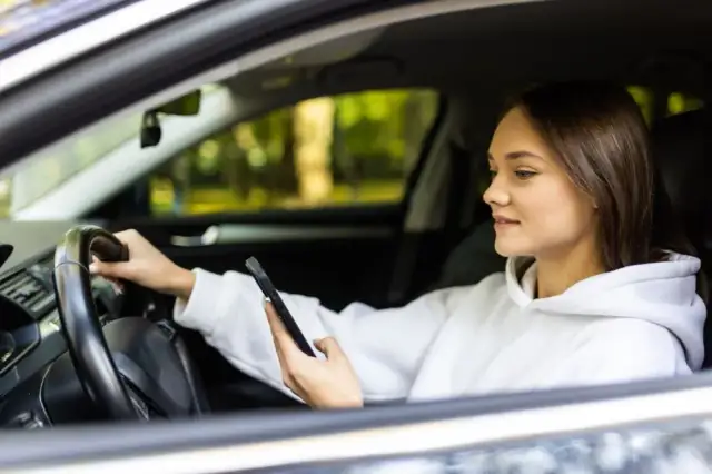 Jak zapłacić ubezpieczenie samochodu przez internet szybko i bezpiecznie