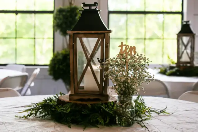 Lampiony ogrodowe jak zrobić samemu - proste sposoby na piękne dekoracje