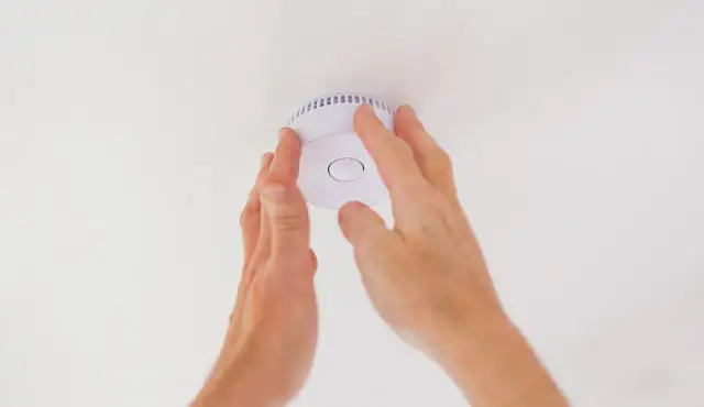 Gdzie zamontować czujnik podłogówki? Uniknij 5 błędów!