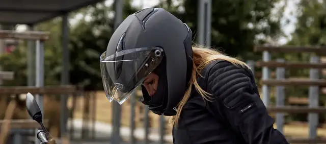 Jak pomalować kask motocyklowy i uniknąć kosztownych błędów