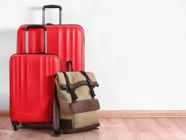 Jaką walizkę do autokaru wybrać, aby uniknąć problemów w podróży?