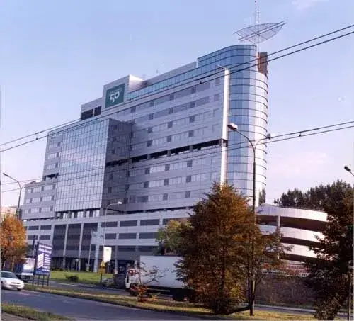 Ulica Bankowa 14 w Katowicach - Szczegóły lokalizacji i godziny otwarcia