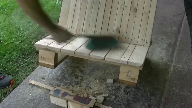 Jak zrobić krzesła z palet? Kompletny przewodnik DIY Iwo Zielińskiego.