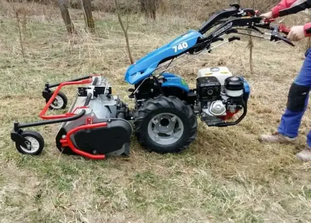 Ile kosztuje wypożyczenie glebogryzarki? Sprawdź ceny i oszczędzaj