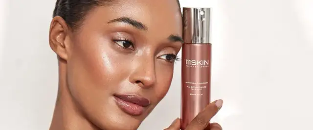 Hagi Mgiełka Rozświetlająca: Sekret letniego "glow" bez brokatu?