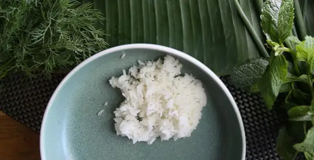 Ile ryżu do zupy? 4-5 łyżek na litr to sekret idealnej konsystencji