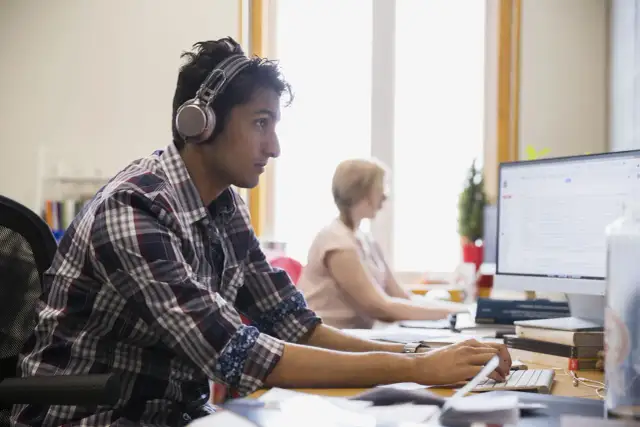 Gdzie pracujecie po studiach? Odkryj najlepsze możliwości zatrudnienia
