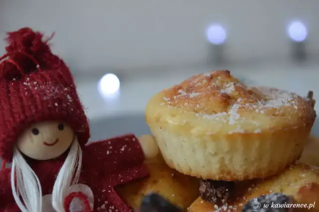 Puszyste babeczki: Sekret udanego przepisu i pięknych dekoracji