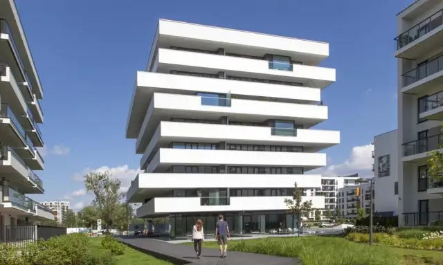 Branża w której działa deweloper: kluczowe informacje i przepisy