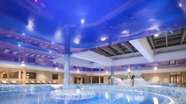 Wieniec-Zdrój: Sanatorium, ceny, zabiegi czy to miejsce dla Ciebie?