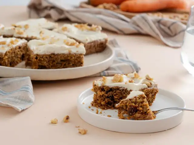 Zdrowe ciasta: Pyszne fit wypieki bez cukru i glutenu przepisy!