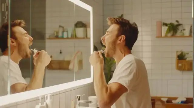 Jak przyspieszyć gojenie ran w ustach? Sprawdzone metody i porady.