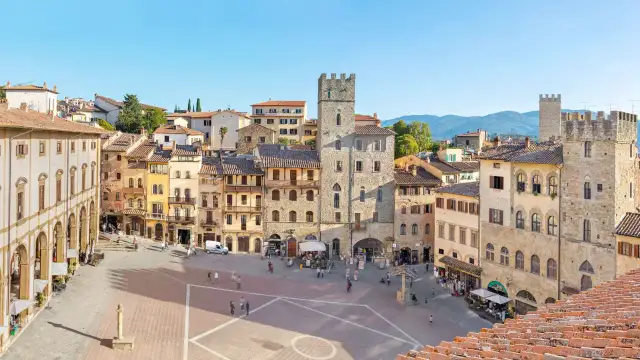 Arezzo atrakcje: odkryj ukryte skarby i nieznane miejsca w mieście