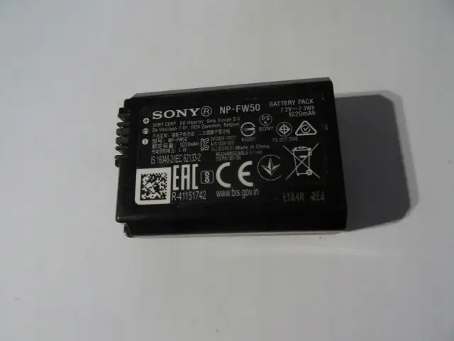 Jakie baterie do Sony A6000? Najlepsze opcje i rekomendacje użytkowników