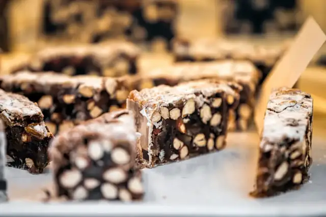 Siena gdzie zjeść – najlepsze miejsca na pyszne jedzenie w mieście