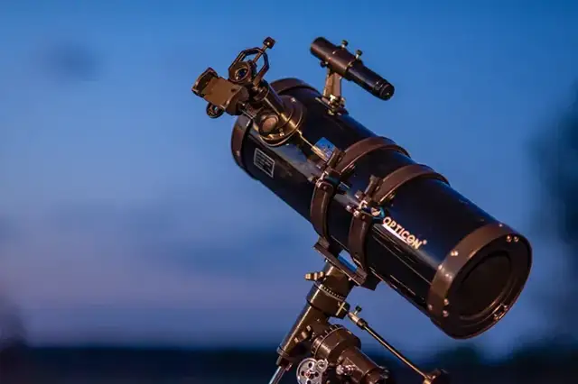 Najlepszy aparat do teleskopu - uchwyć piękno nocnego nieba