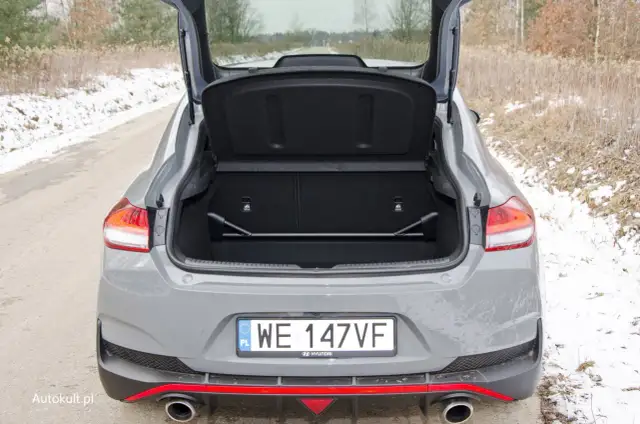 Hyundai i30: Pojemność baku i zasięg. Czy N ma większy?