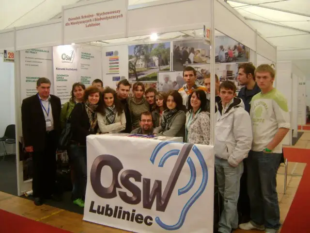 Edukacja dzieci niesłyszących: Jak wybrać najlepszą szkołę?