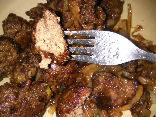 Idealna wątróbka drobiowa: Miękka, soczysta i bez goryczki!