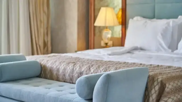 Gdzie sprawdzić opinie o hotelach, aby uniknąć rozczarowania?