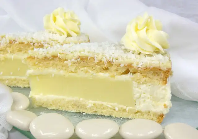 Przepis na Białą Damę: Biszkopt, który nie opada! Gwarancja sukcesu